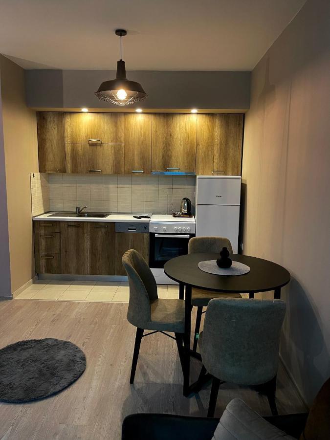 Top Apartment Pristina Exterior foto